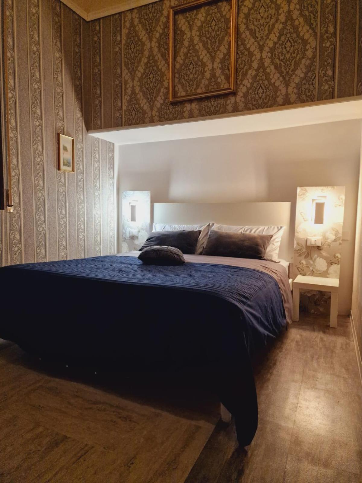 Cestello Room Duse-Rizzoli Bolonha Exterior foto